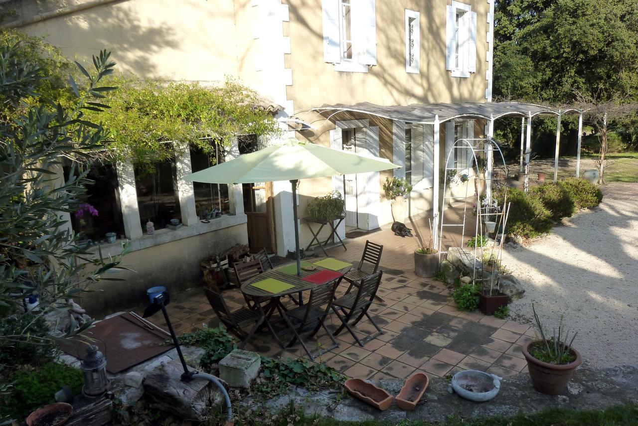 Le Fer En Ceze Bed & Breakfast Sabran Eksteriør bilde